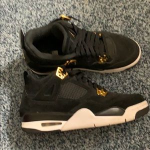 Jordan 4